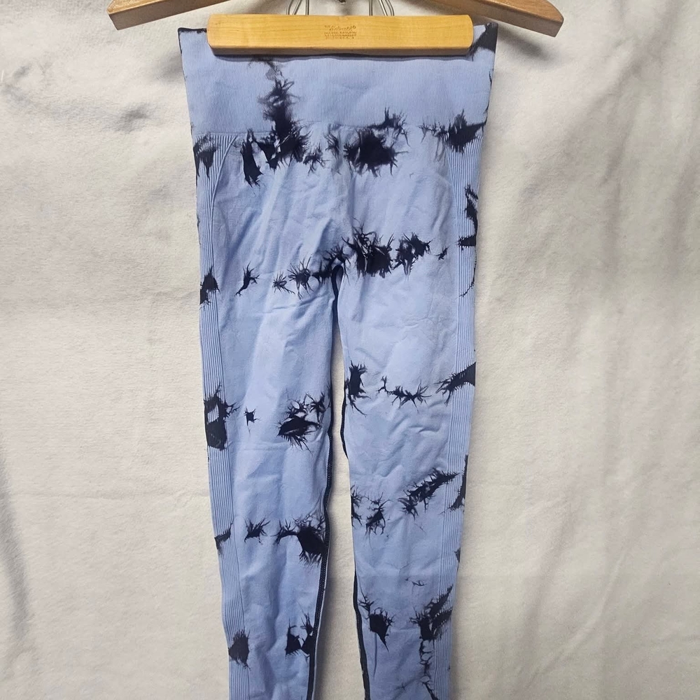 Light Blue Tie-Dye Leggings